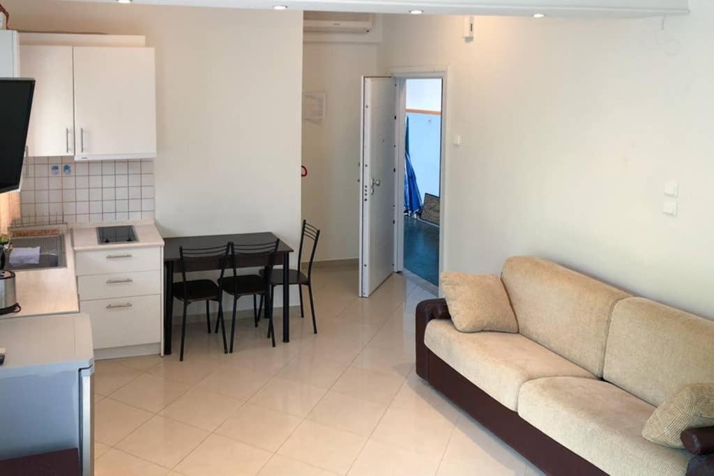 Cozy Studio Near The Beach 1Stfloor Nea Iraklitsa Exterior foto